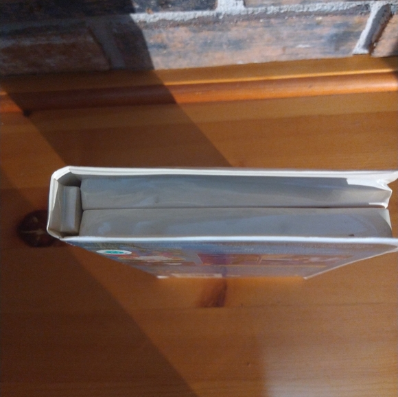 The Little Mermaid was released to theaters on November 17, 1989 - Picture 7 of 12